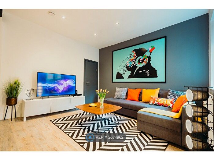 6 Bedroom Terraced House To Rent In Kirby Road, Leicester, LE3