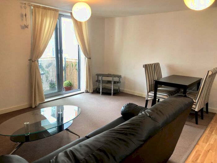 2 Bedroom Apartment To Rent In The Picture Works, Nottingham, NG2