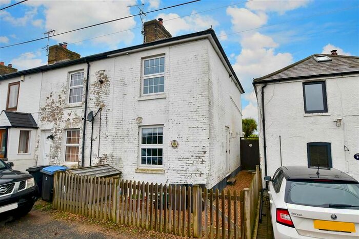 2 Bedroom Terraced House For Sale In Church Lane, Deal, Kent, CT14