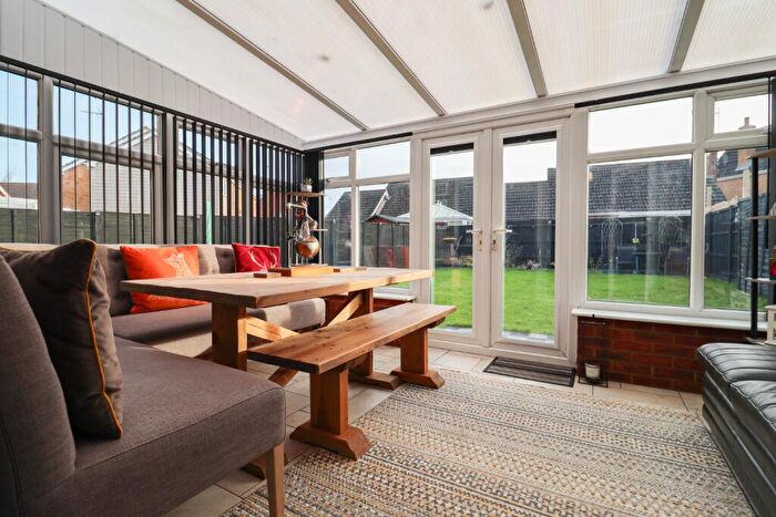 2 Bedroom Detached Bungalow For Sale In Foxglove Walk, Wiggenhall St Germans, King's Lynn, PE34