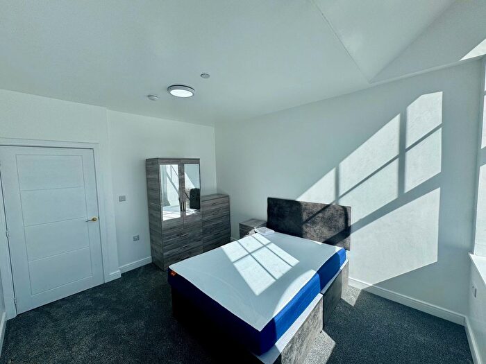 1 Bedroom Property To Rent In Castle Boulevard, Nottingham, NG7