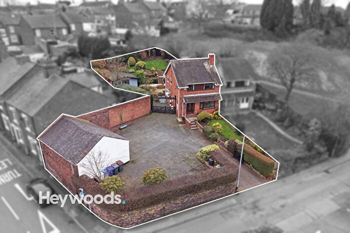 3 Bedroom Semi Detached House For Sale In Castle Street, Chesterton, Newcastle-Under-Lyme, Staffordshire, ST5