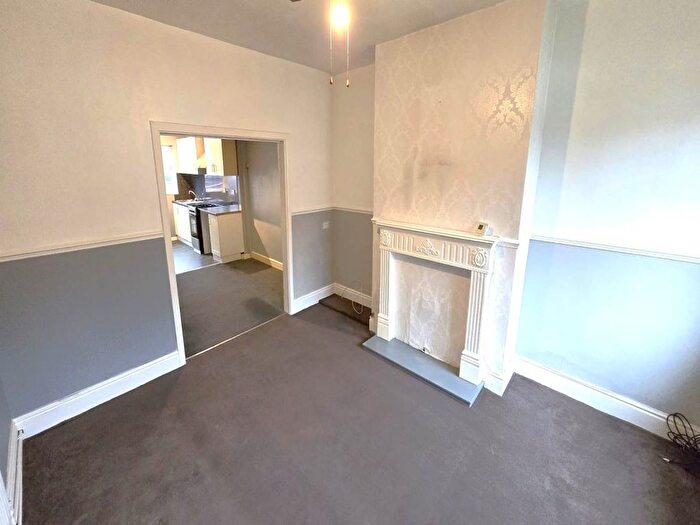 2 Bedroom Detached House To Rent In Churchfield Avenue, Cudworth, Barnsley, S72