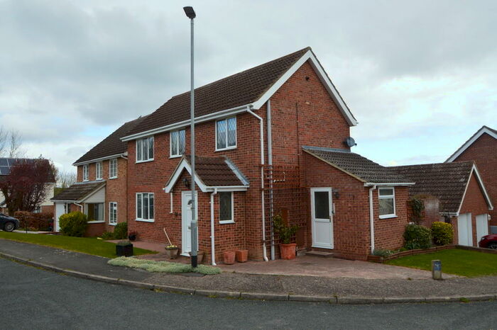 3 Bedroom Detached House For Sale In March Place, Clare, Suffolk, CO10