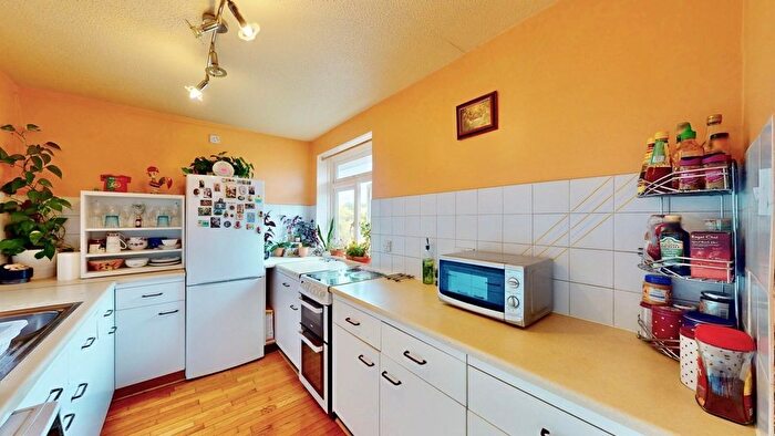 1 Bedroom Flat For Sale In Horsenden Lane North, Greenford, UB6