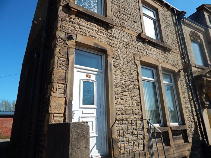 1 Bedroom Terraced House To Rent In Halifax Road, Batley, WF17