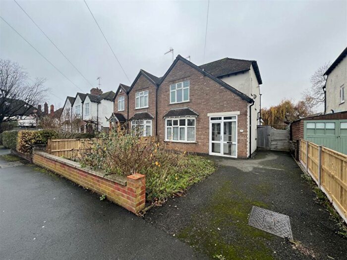 2 Bedroom Semi-Detached House For Sale In Brookvale Road, Stratford-Upon-Avon, CV37