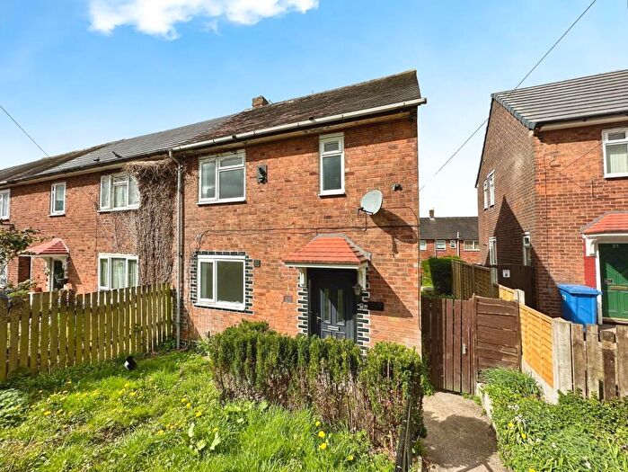 2 Bedroom End Of Terrace House To Rent In Talkin Drive, Middleton, M24