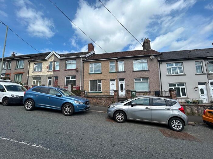 3 Bedroom Terraced House To Rent In Parish Road, Beddau, CF38