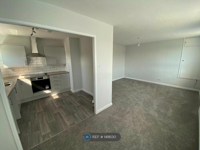 2 Bedroom Flat To Rent In Wyberton, Boston, PE21