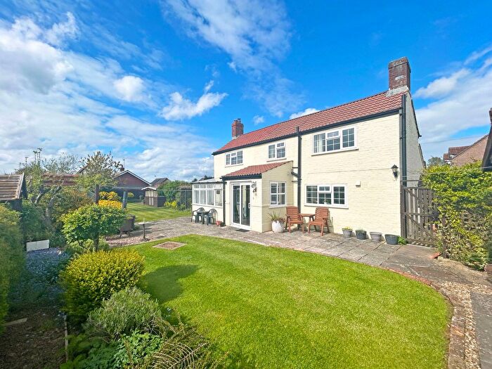 2 Bedroom Detached House For Sale In St. Michaels Lane, Wainfleet St. Mary, Skegness, Lincolnshire, PE24