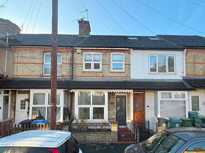 2 Bedroom Terraced House To Rent In Lowestoft Road, Watford, WD24