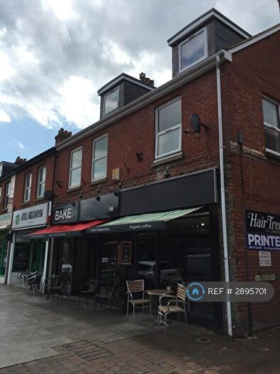 2 Bedroom Flat To Rent In Station Road, New Milton, BH25