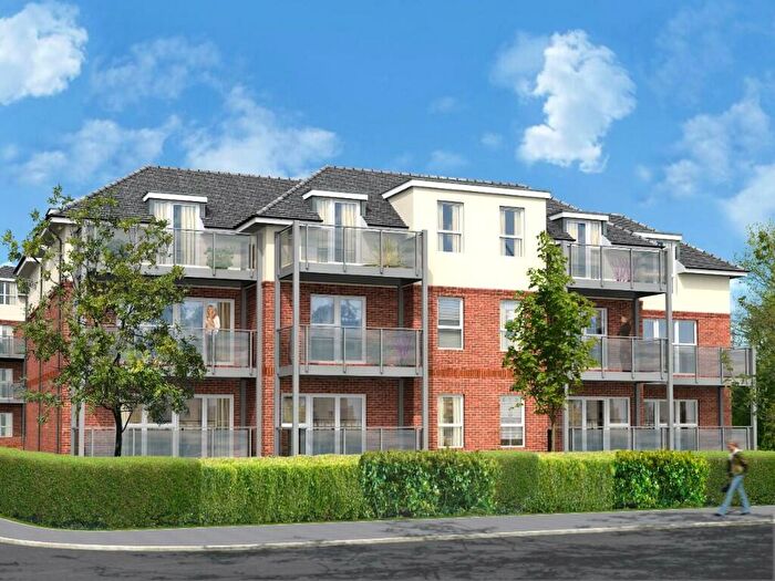 1 Bedroom Flat To Rent In Paddock Close, Windsor, Berkshire, SL4