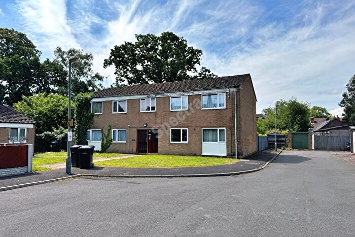 1 Bedroom Flat To Rent In Silverfield Close, Kings Heath, B14