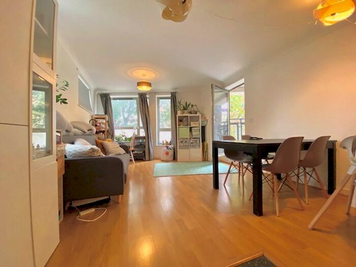 1 Bedroom Flat To Rent In Westmoreland Road, London, SE17