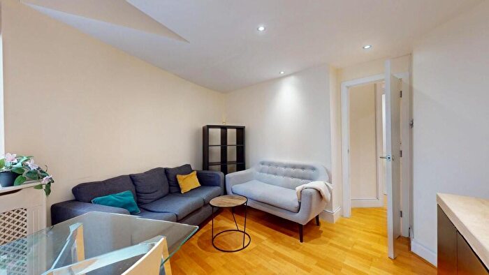 4 Bedroom Mews To Rent In Eliot Mews, London, NW8