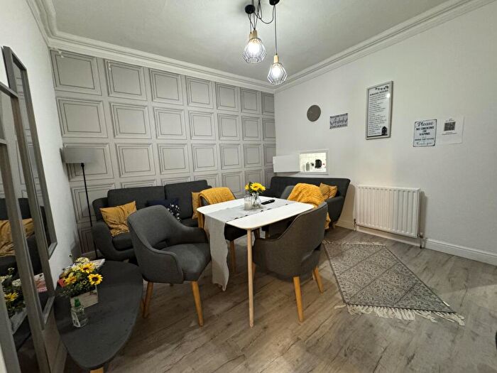 4 Bedroom House To Rent In Chester Road, London, N9