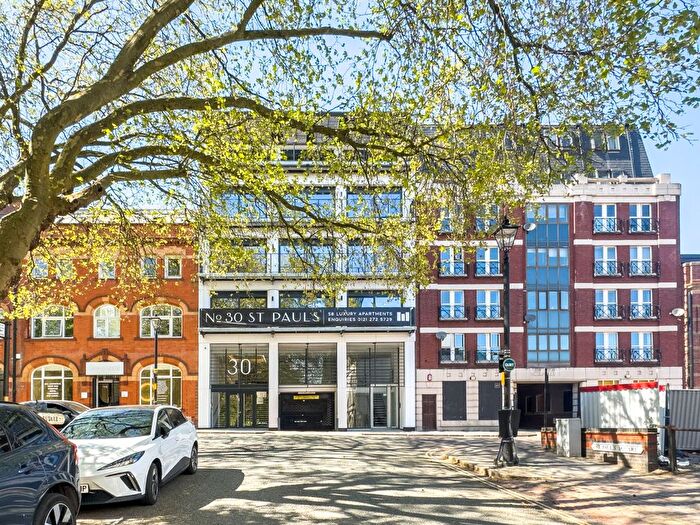 1 Bedroom Flat To Rent In St. Pauls Square, Birmingham, B3
