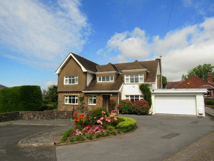 Houses for sale in Stradey, SA15, Carmarthenshire