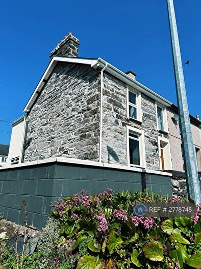 4 Bedroom End Of Terrace House To Rent In Osmond Lane, Porthmadog, LL49