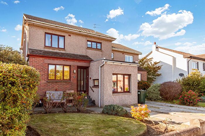 4 Bedroom Semi-Detached House For Sale In Bonaly Drive, Bonaly, Edinburgh, EH13
