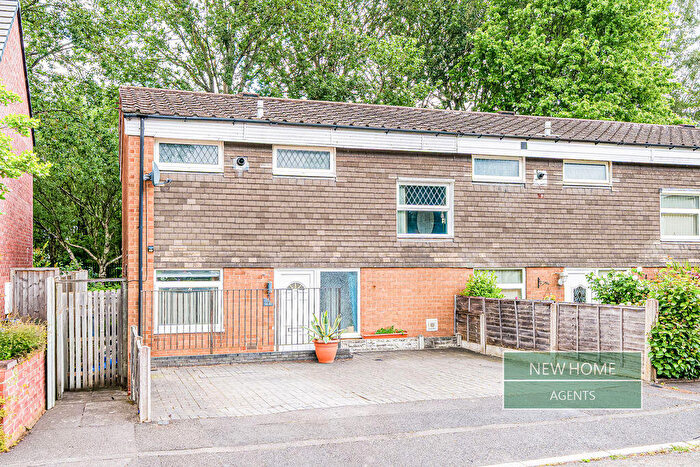2 Bedroom End Of Terrace House For Sale In Lenton Croft, Yardley, Birmingham, B26