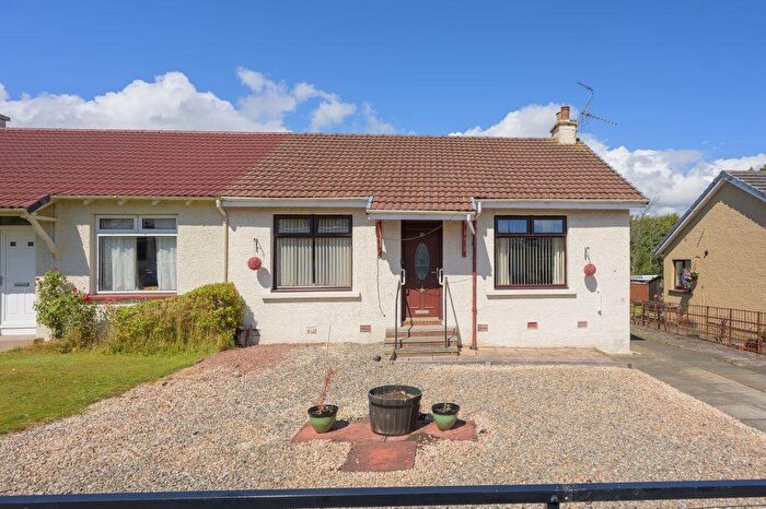 2 Bedroom Semi-Detached Bungalow For Sale In Woodhead Street, High Valleyfield, KY12