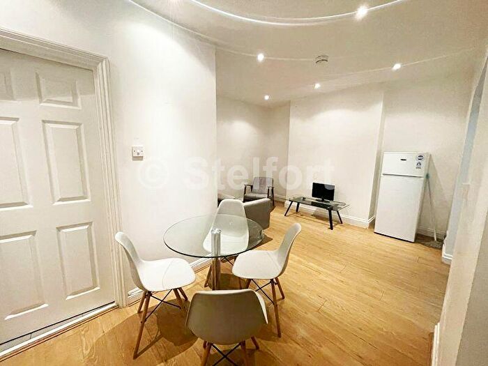 4 Bedroom Flat To Rent In Junction Road, London, N19