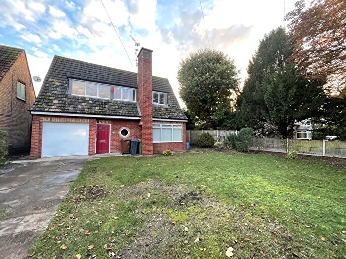 3 Bedroom Detached House To Rent In Doddington Road, Lincoln, Lincolnshire, LN6