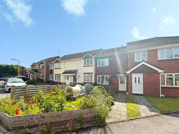 2 Bedroom Terraced House To Rent In Harting Close, Clanfield, Waterlooville, Hampshire, PO8