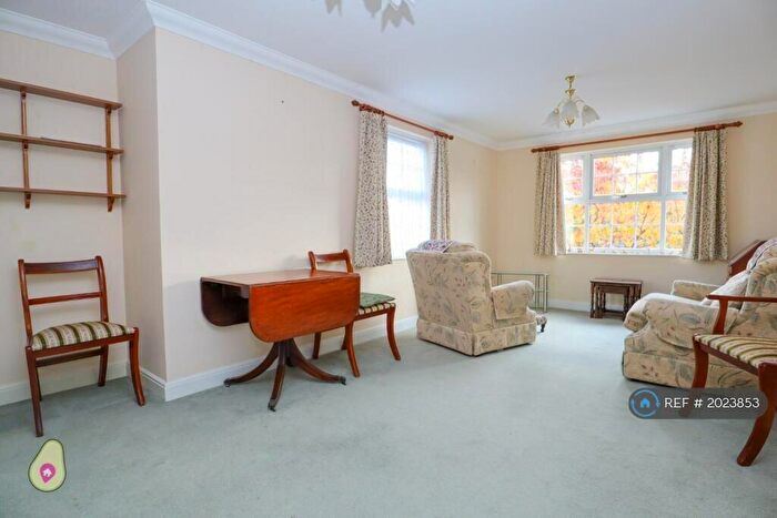 1 Bedroom Flat To Rent In Academy Gate, Camberley, GU15