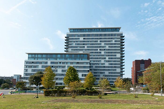 1 Bedroom Flat To Rent In Alencon Link, Basingstoke, RG21