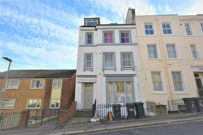 1 Bedroom Flat To Rent In West Hill Road, St. Leonards-On-Sea, TN38