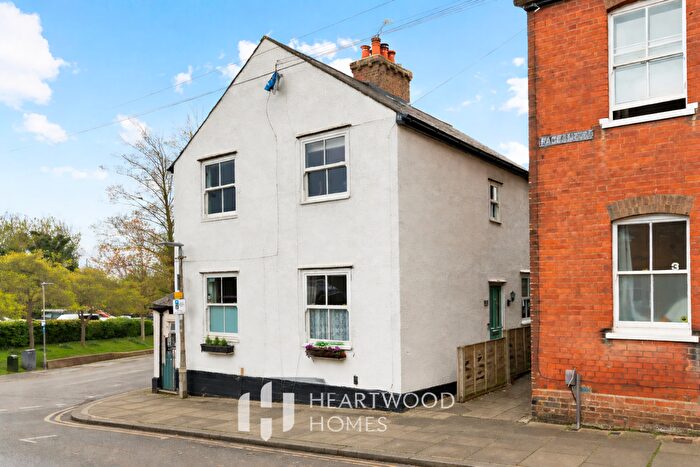2 Bedroom Semi Detached House For Sale In Pageant Road, St. Albans, AL1