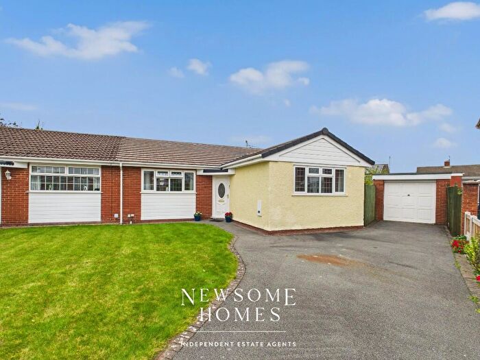 3 Bedroom Semi-Detached Bungalow For Sale In Wirral View, Connah's Quay, CH5
