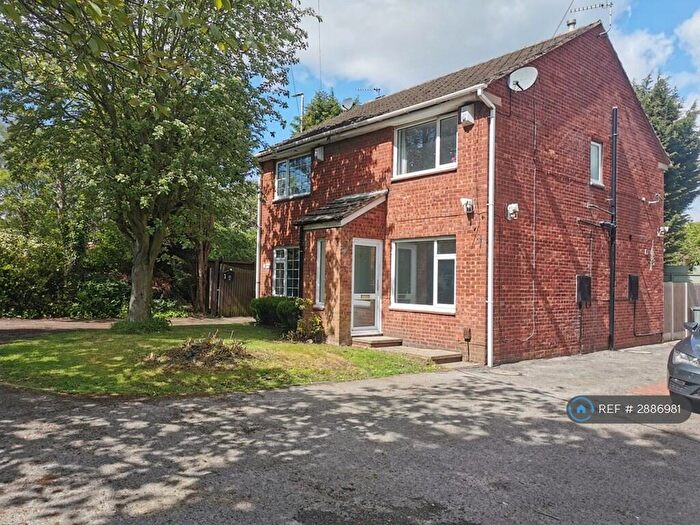 2 Bedroom Semi-Detached House To Rent In Melton Close, Leeds, LS10