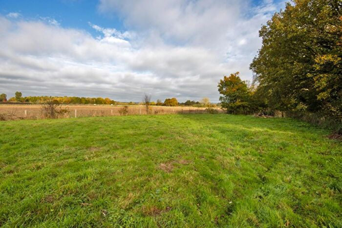 3 Bedroom Barn Conversion For Sale In Chickenden Lane, Staplehurst, Tonbridge, TN12