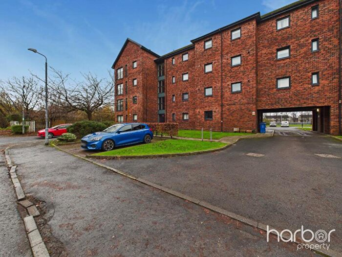 2 Bedroom Flat For Sale In Tollcross Park View, Tollcross, Glasgow, City Of Glasgow, G32
