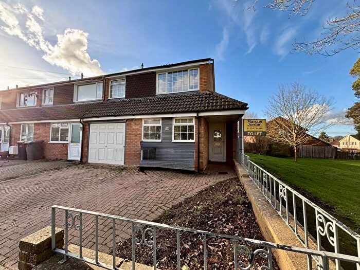 3 Bedroom End Of Terrace House To Rent In Grange Gardens, Sharnbrook, MK44