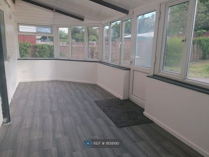 4 Bedroom Semi-Detached House To Rent In Ronald Place, Cardiff, CF5