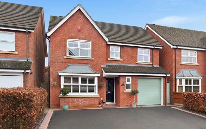 4 Bedroom Detached House For Sale In Waterloo Rise, Stratford Upon Avon, CV37