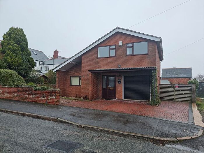3 Bedroom Detached House For Sale In Neale Street, Barry, CF62