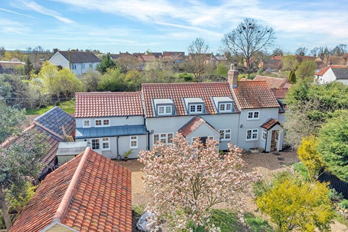 4 Bedroom Detached House For Sale In Rutland Square, Barkestone, NG13