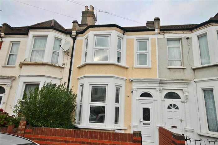 3 Bedroom Terraced House To Rent In Hartley Road, Croydon, CR0