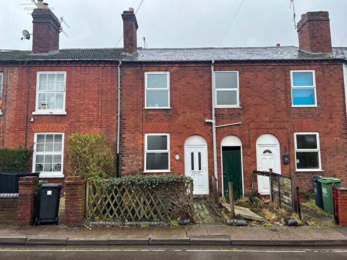 2 Bedroom Terraced House For Sale In Mill Street, Worcester, WR1