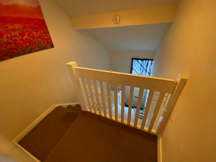 1 Bedroom Flat To Rent In St Christophers Avenue, Newcastle-under-Lyme, ST4