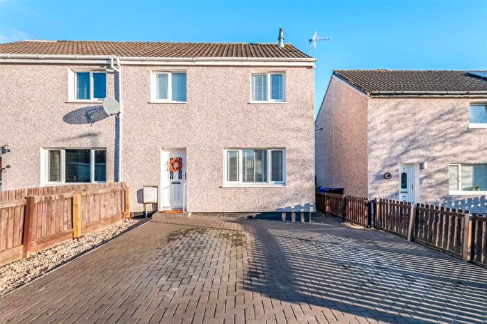 3 Bedroom Semi Detached House For Sale In Bentheads, Bannockburn, FK7