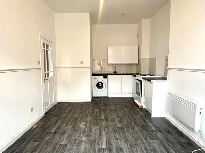1 Bedroom Flat To Rent In South Vesalius Street, Glasgow, G32