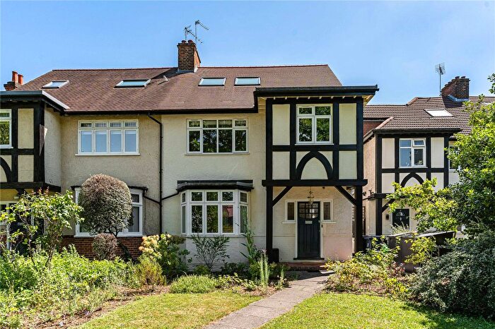6 Bedroom Semi-Detached House For Sale In Chester Gardens, Argyle Road, London, W13